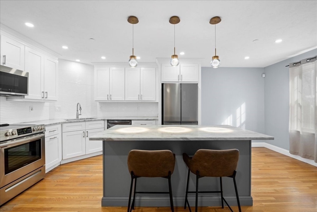 67 N Quinsigamond Ave 23