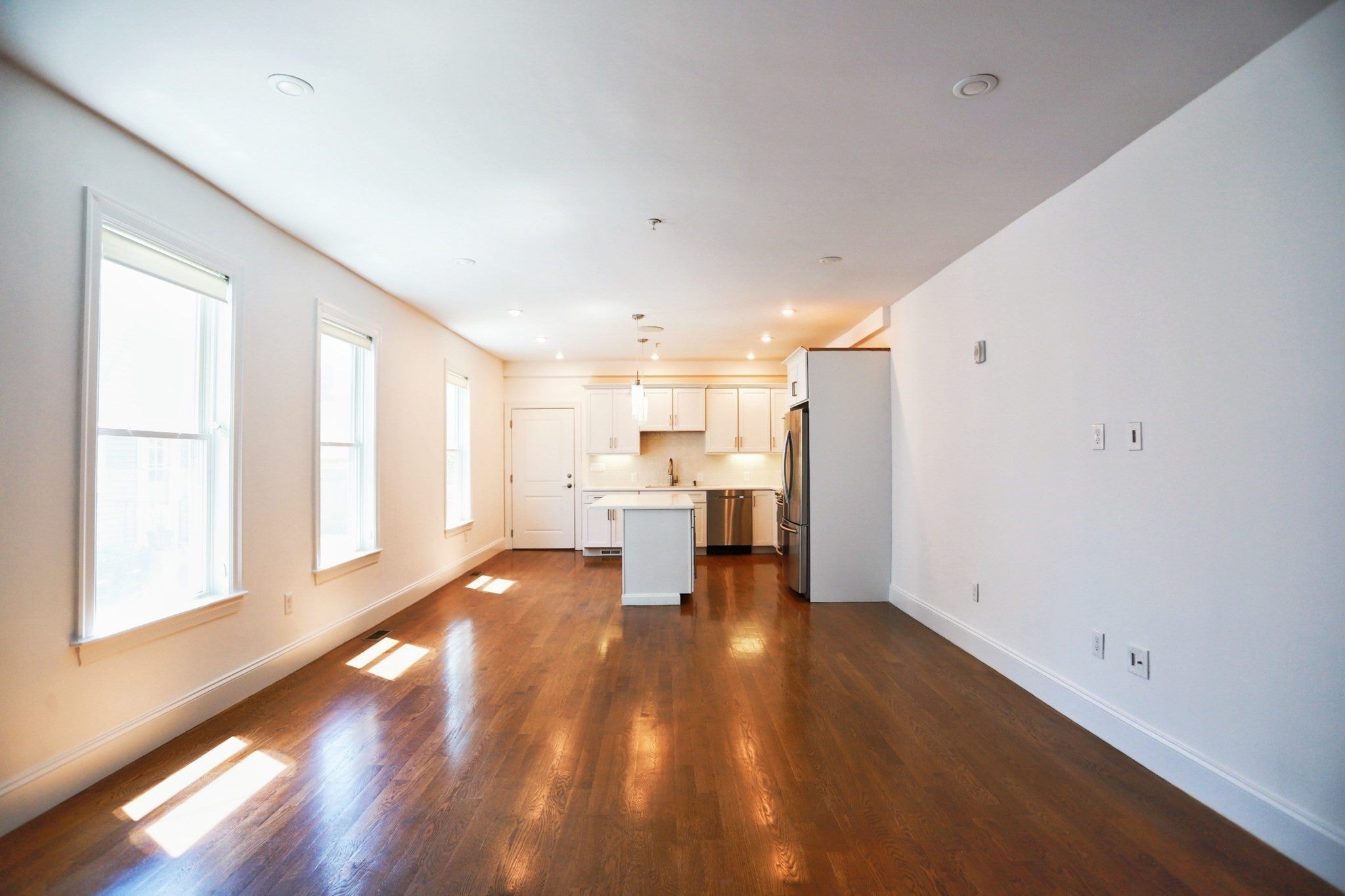 76 Flint St #1, Somerville, MA Photo #5