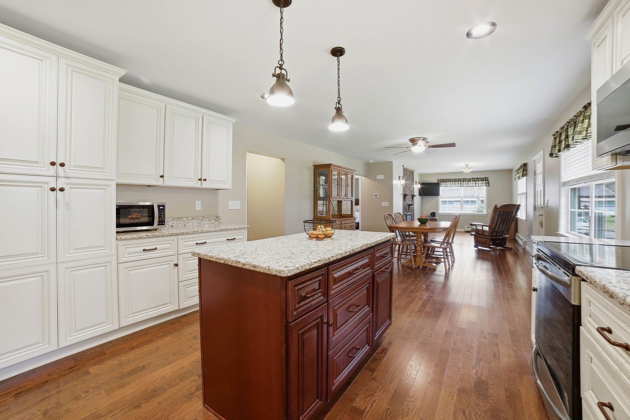 425 River Road, Uxbridge, MA, 425 River Road, Uxbridge, MA Photo #7