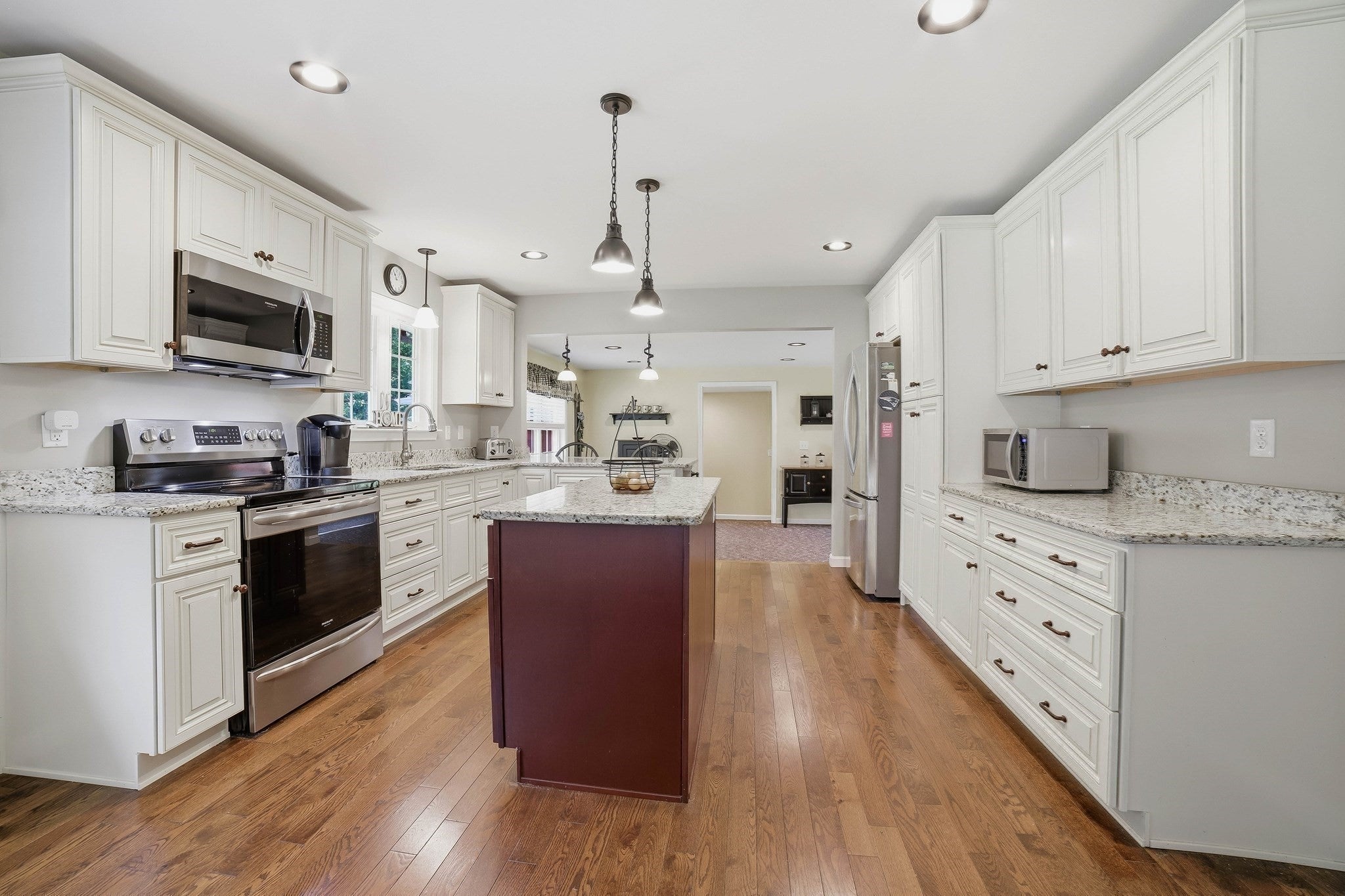 425 River Road, Uxbridge, MA, 425 River Road, Uxbridge, MA Photo #9