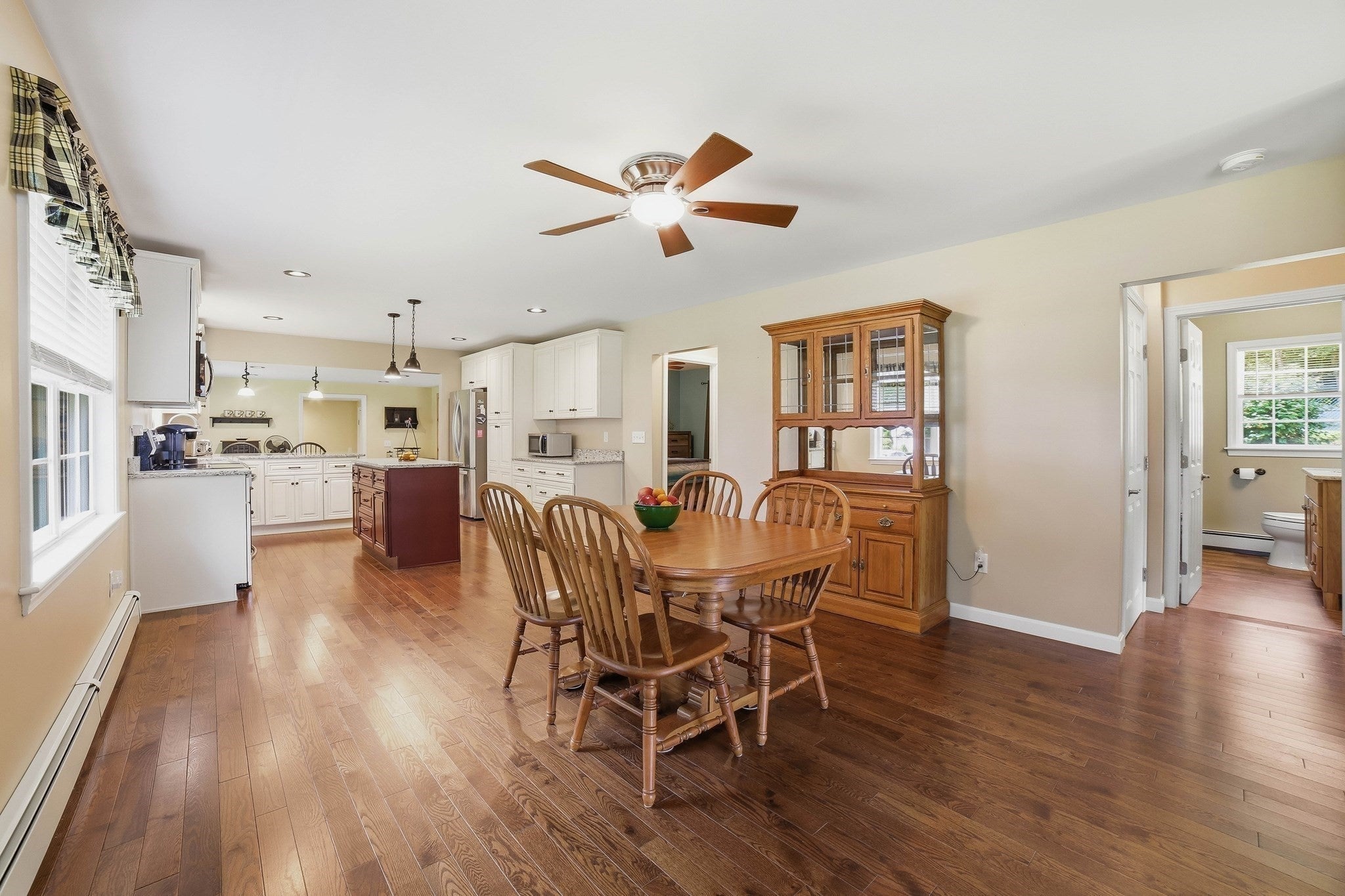 425 River Road, Uxbridge, MA, 425 River Road, Uxbridge, MA Photo #6