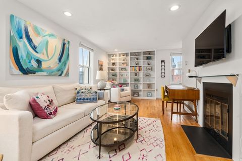 Photo of 150 Chandler St #9, Boston, MA 02116 (MLS # 73485072)