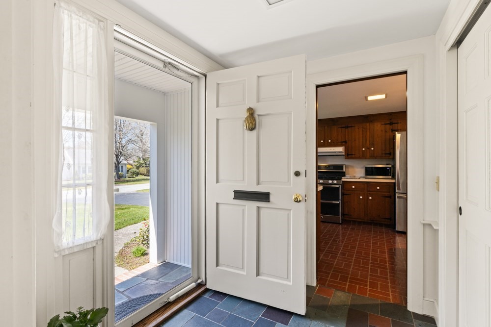 56 Fairwood Rd