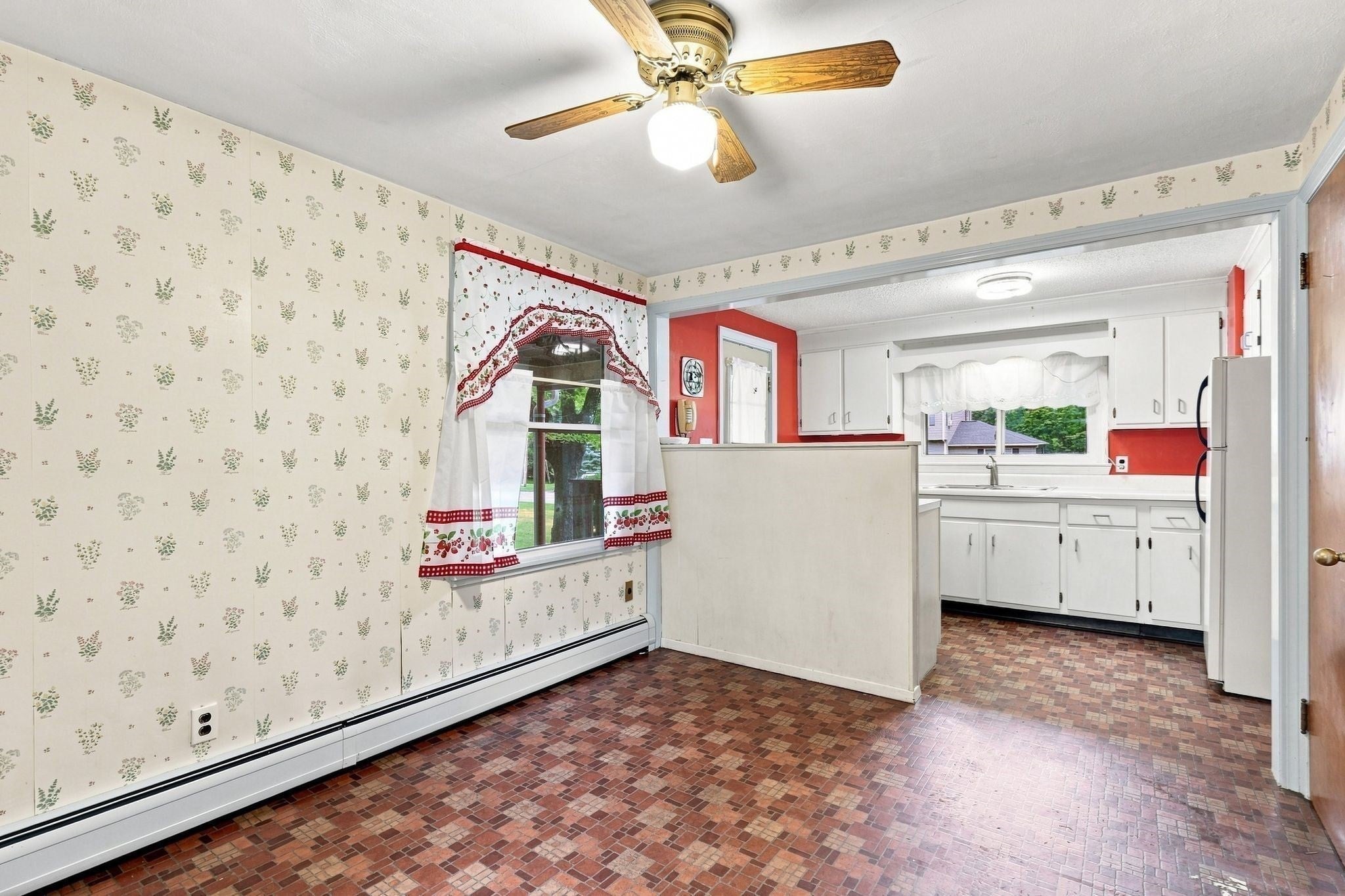 36 Silver Lake Dr, Agawam, MA, 36 Silver Lake Dr, Agawam, MA Photo #10