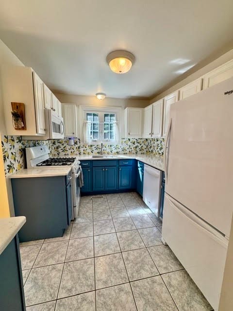 13 Waltham Dr 13