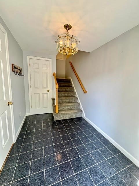 13 Waltham Dr 13