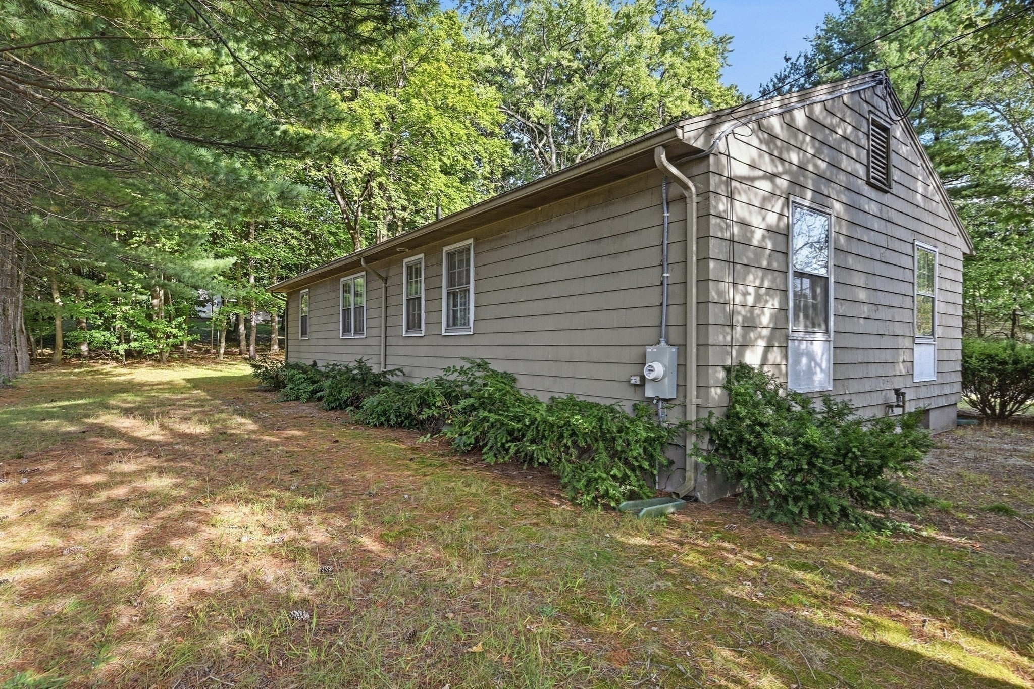 185 Redfern Dr, Longmeadow, MA, 185 Redfern Dr, Longmeadow, MA Photo #32