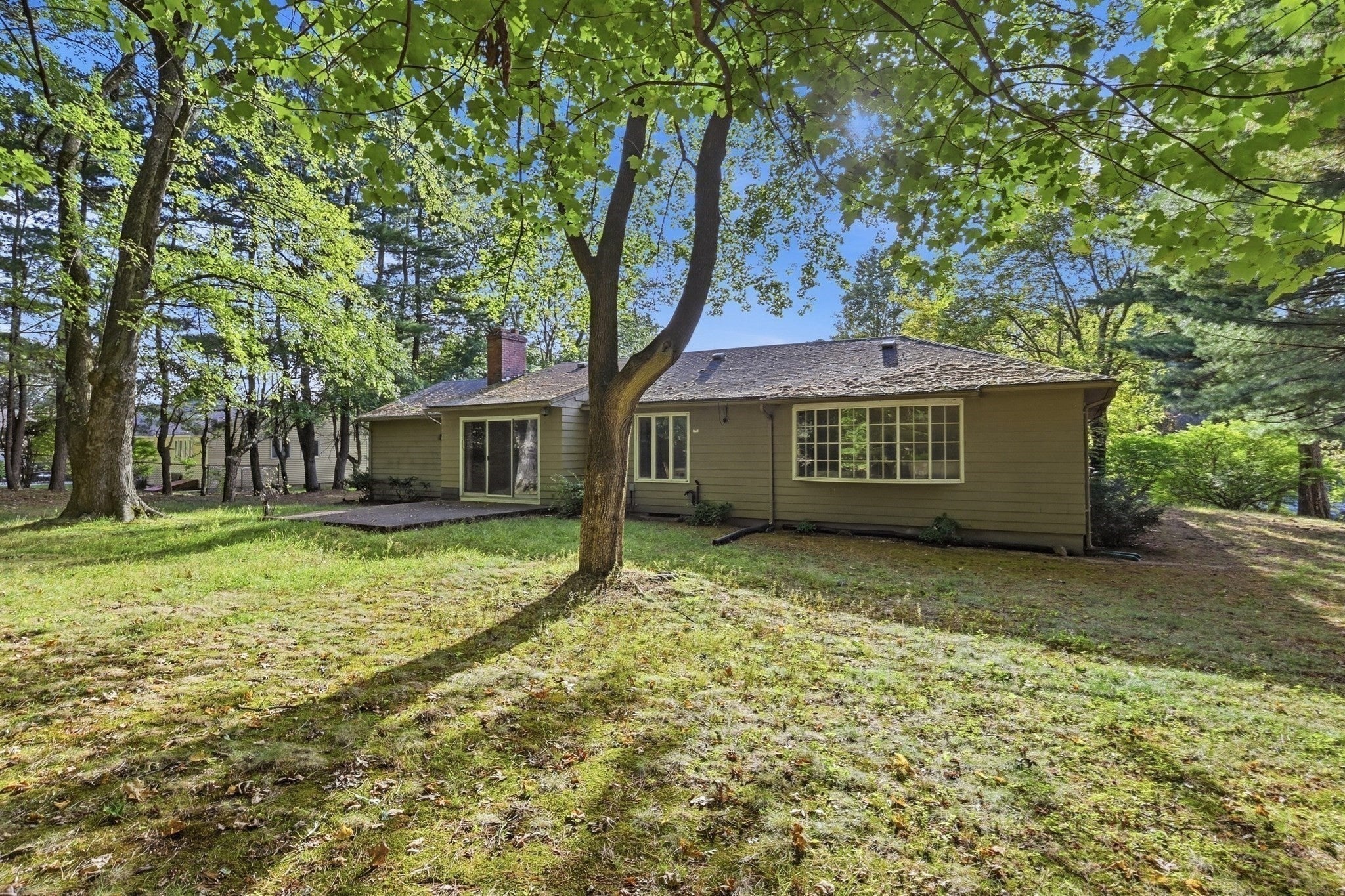 185 Redfern Dr, Longmeadow, MA, 185 Redfern Dr, Longmeadow, MA Photo #30