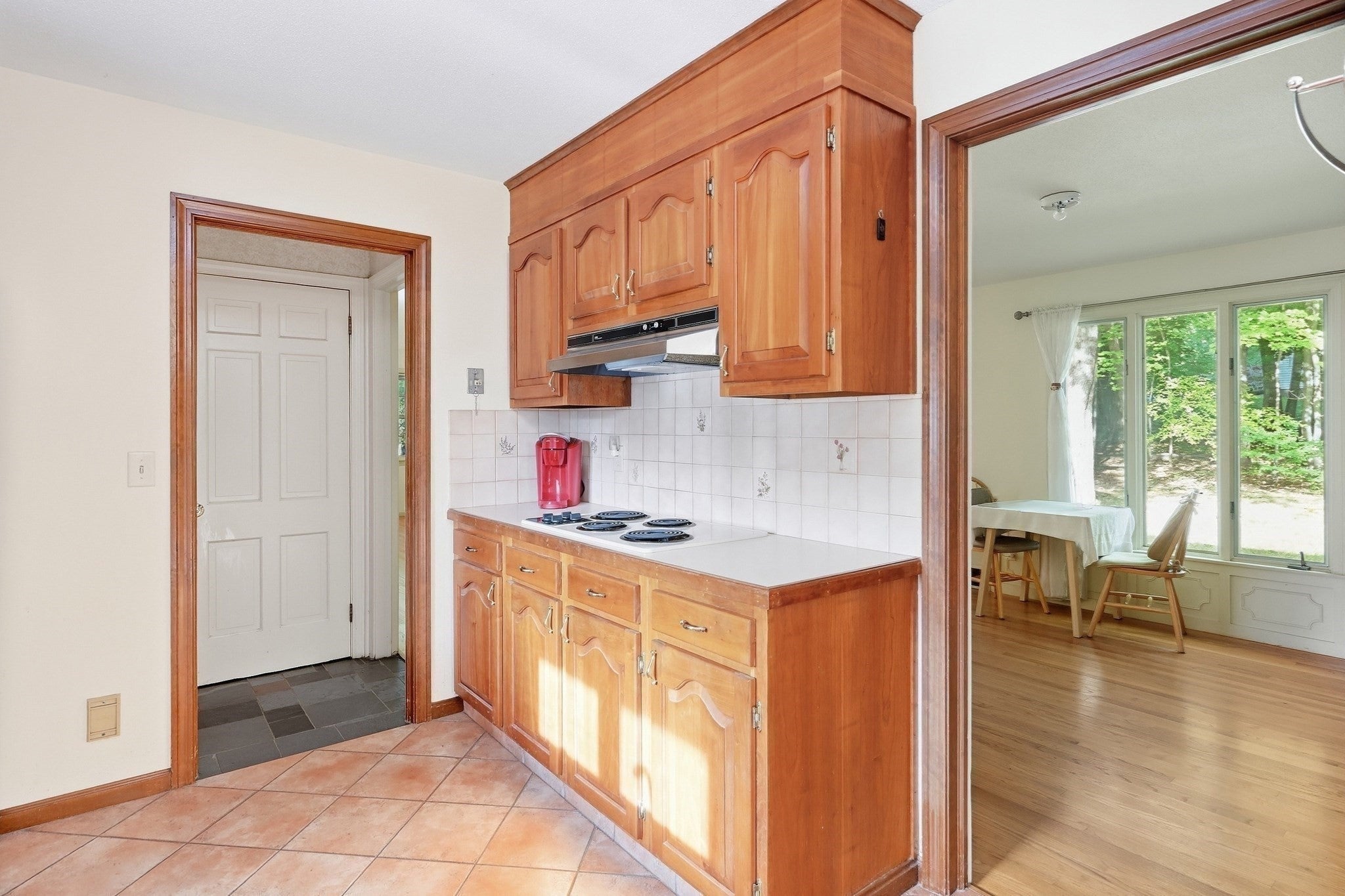 185 Redfern Dr, Longmeadow, MA, 185 Redfern Dr, Longmeadow, MA Photo #14