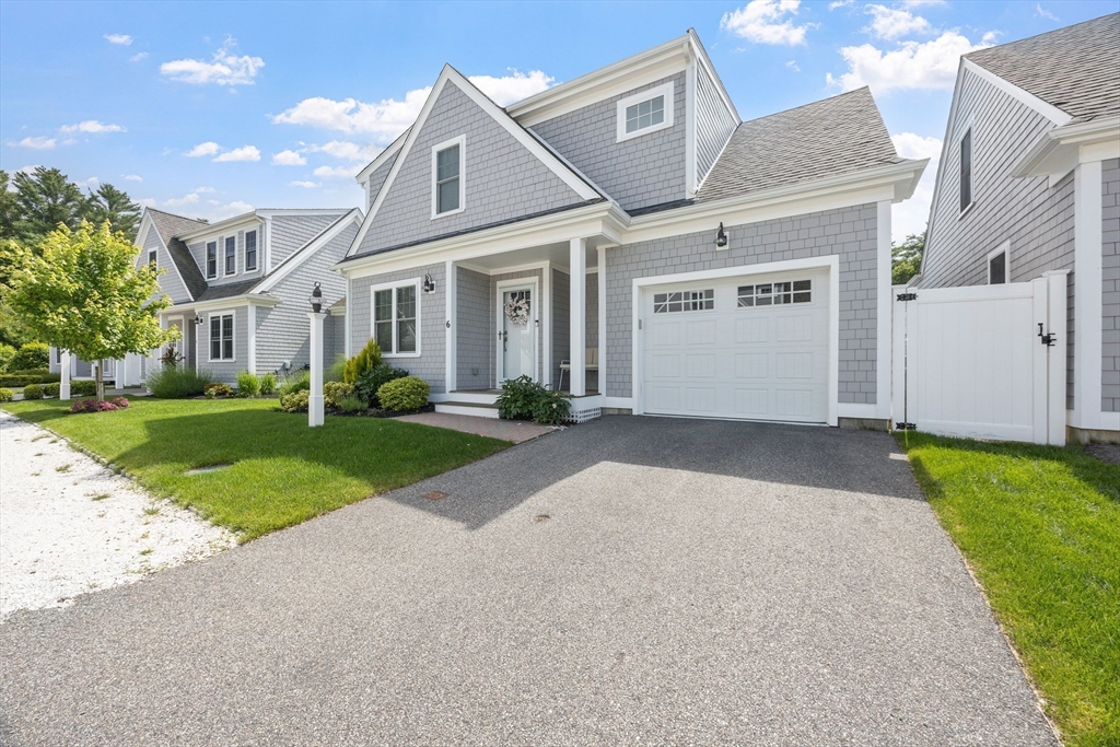 6 Twin Pines Lane 6
