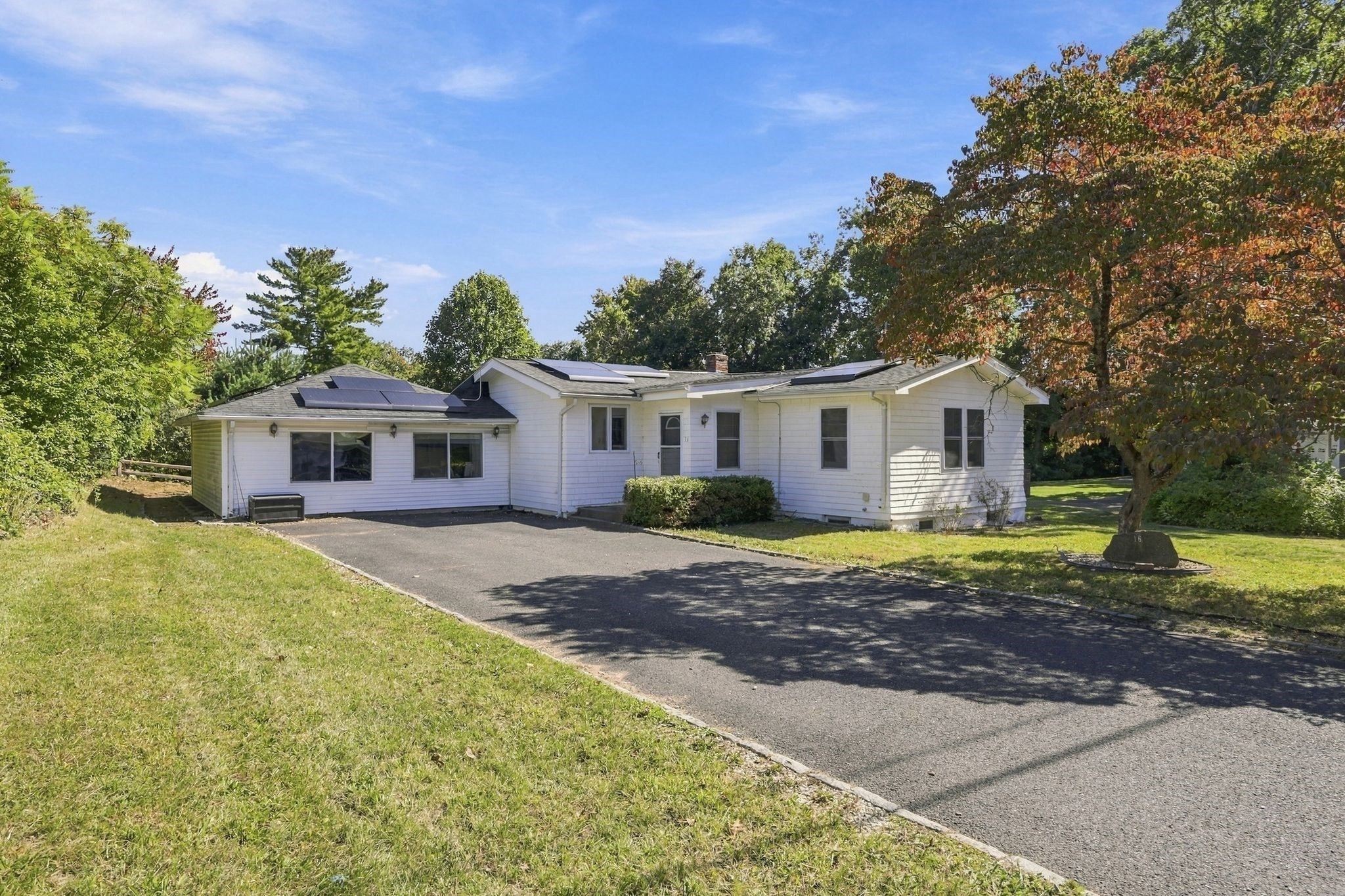 16 Oak St, Southwick, MA Photo #1