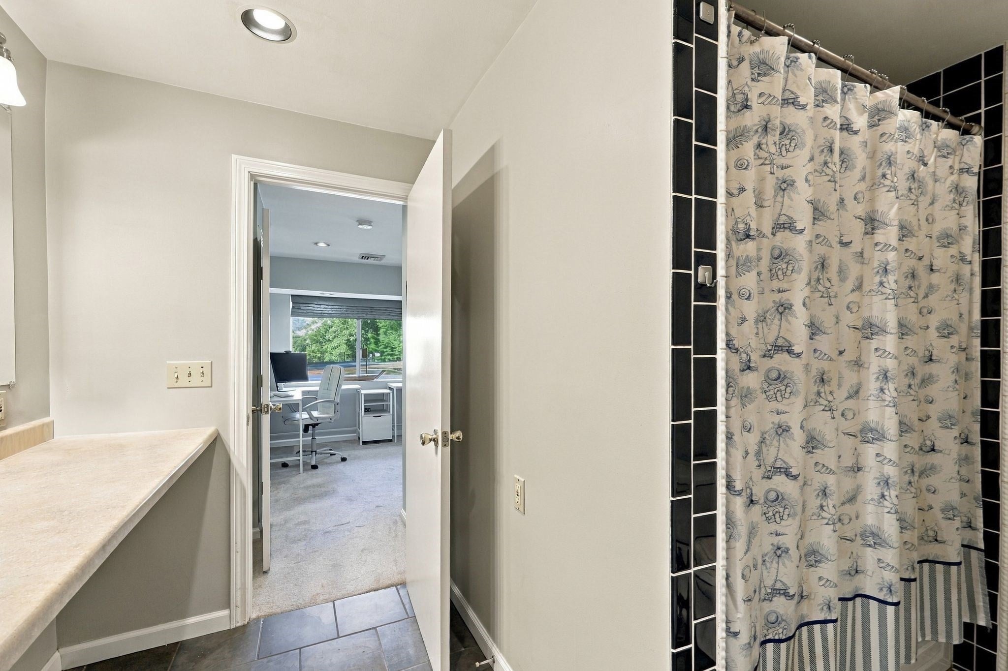16 Oak St, Southwick, MA Photo #29