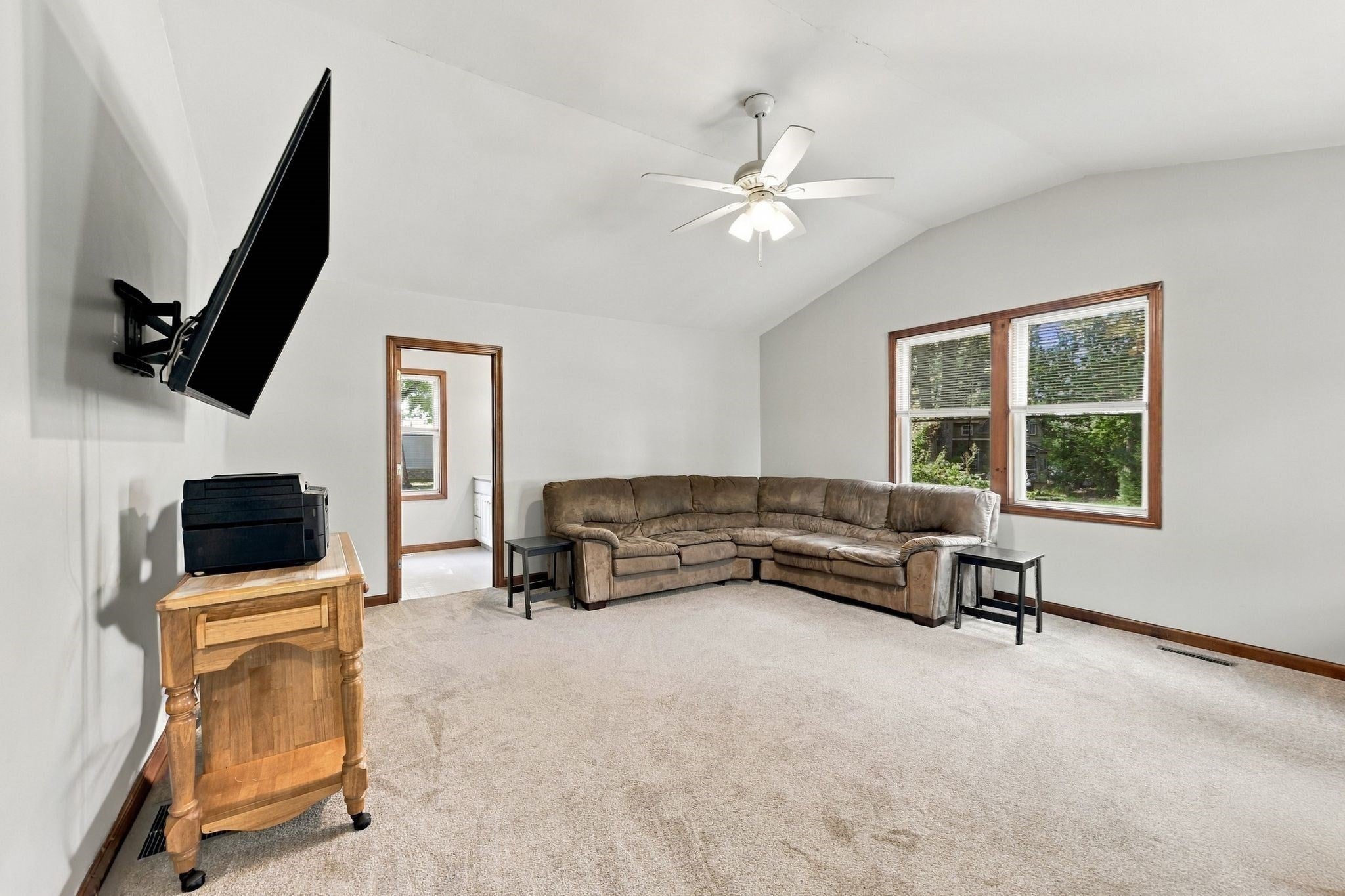 16 Oak St, Southwick, MA Photo #10