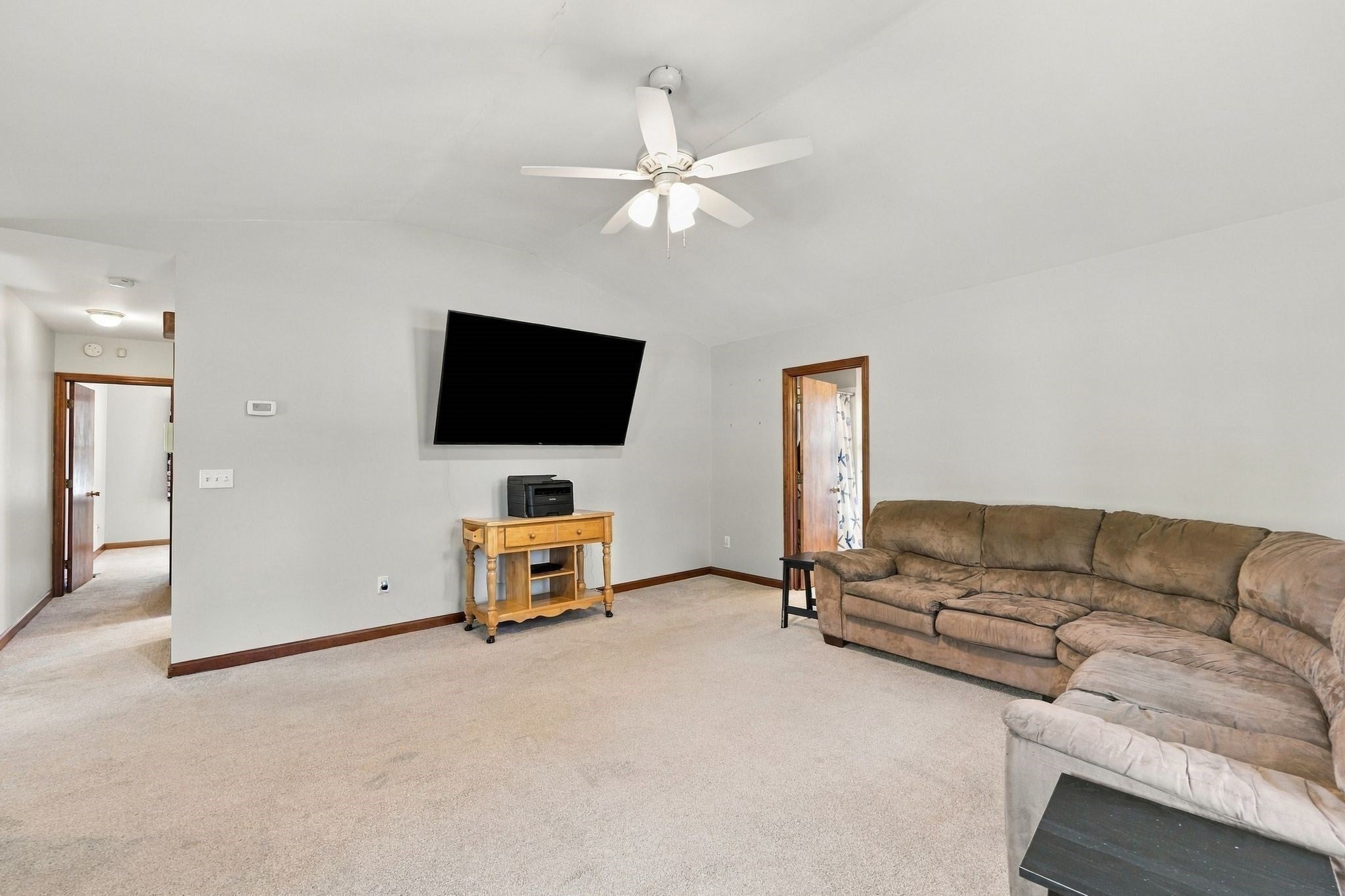 16 Oak St, Southwick, MA Photo #11