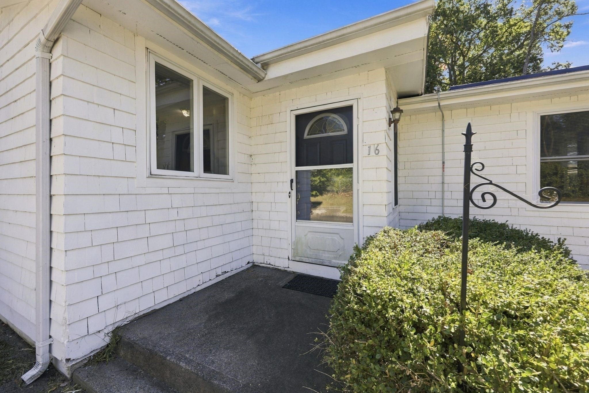 16 Oak St, Southwick, MA Photo #8