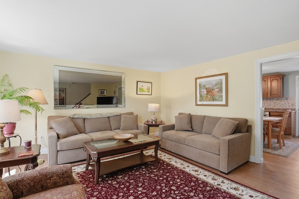 54 Yorktown Court 54