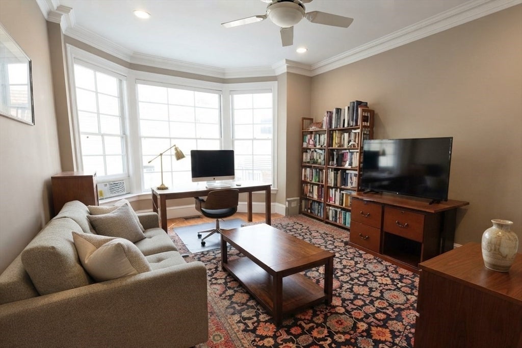 1514 Beacon St #36, Brookline, MA Photo #11