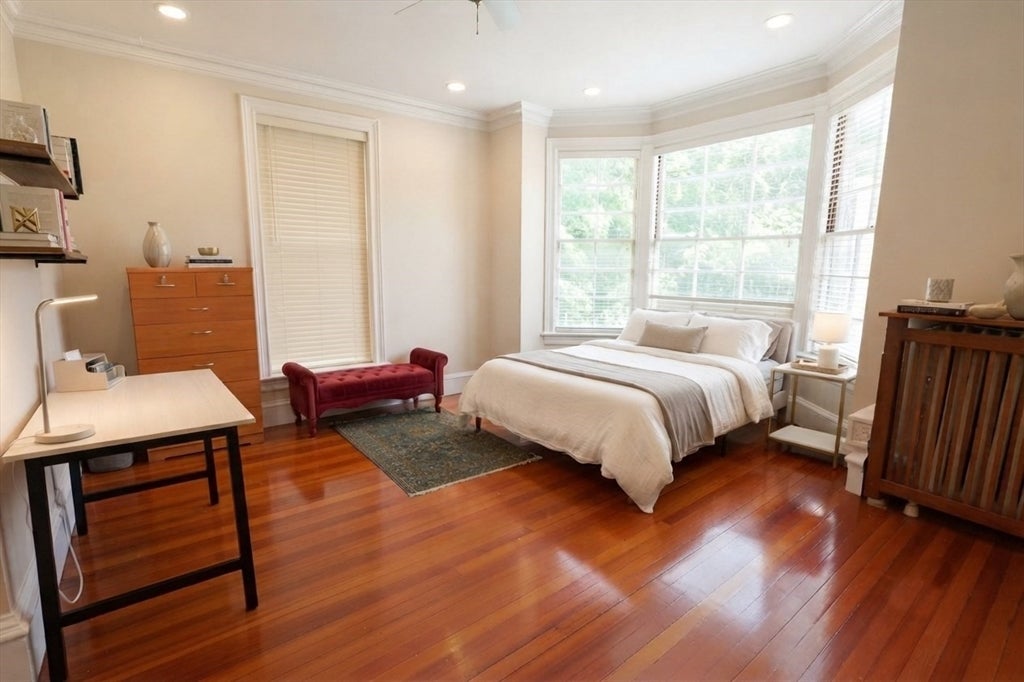 1514 Beacon St #36, Brookline, MA Photo #9