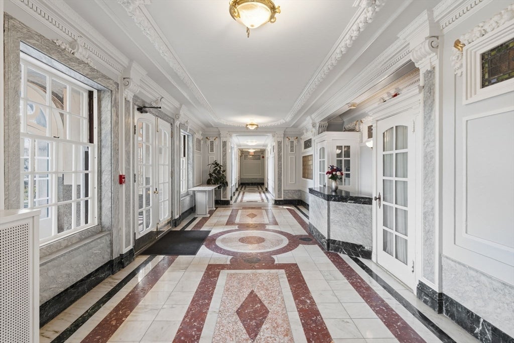 1514 Beacon St #36, Brookline, MA Photo #17