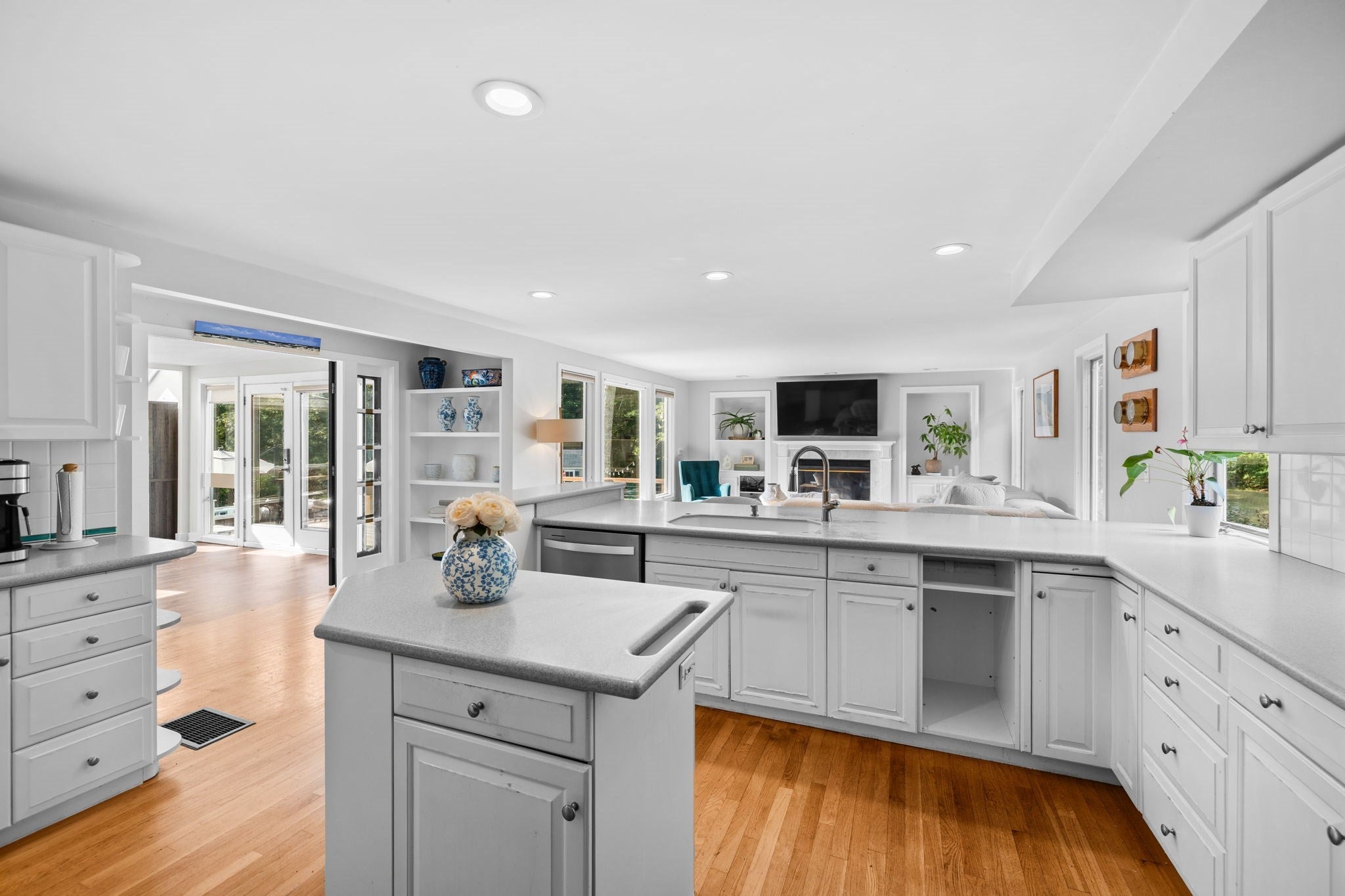 264 Hill And Plain Road, Falmouth, MA, 264 Hill And Plain Road, Falmouth, MA Photo #13