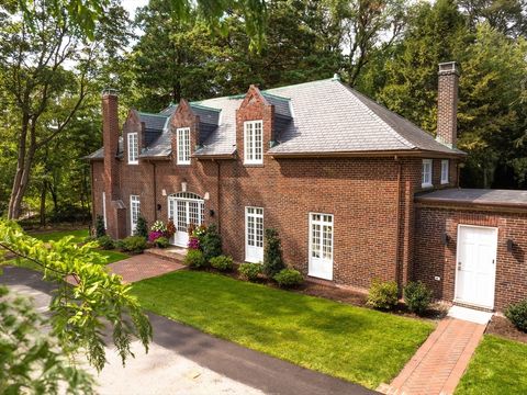 178 Ivy Street Brookline MA 02446