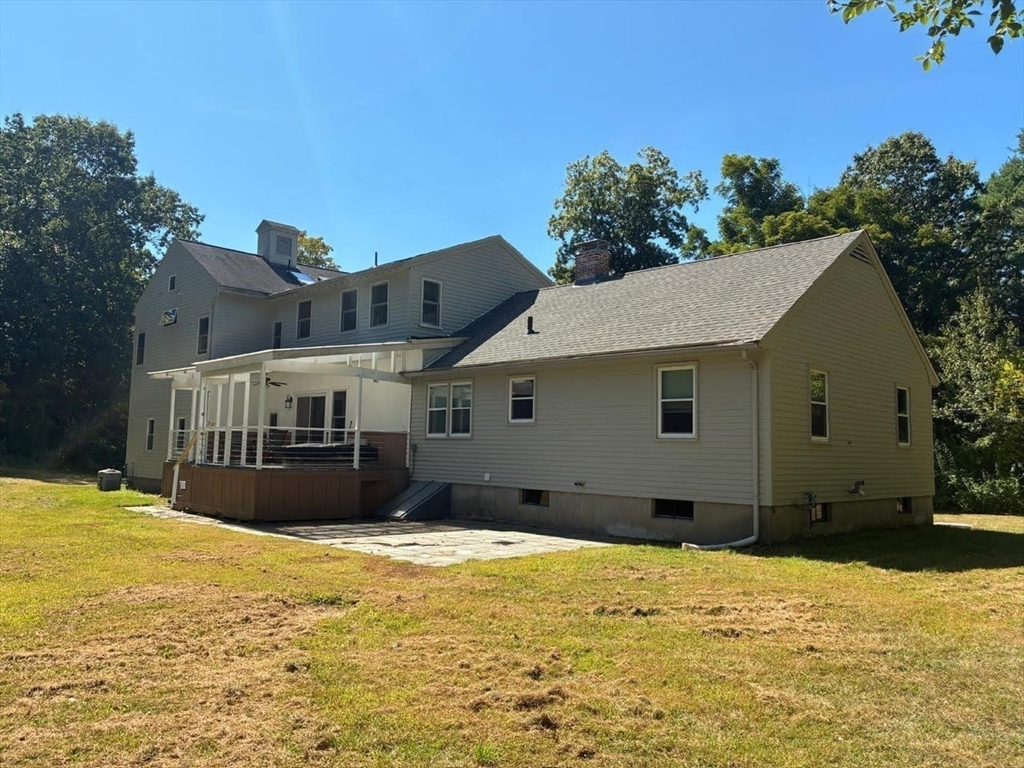122 Old Bay Rd