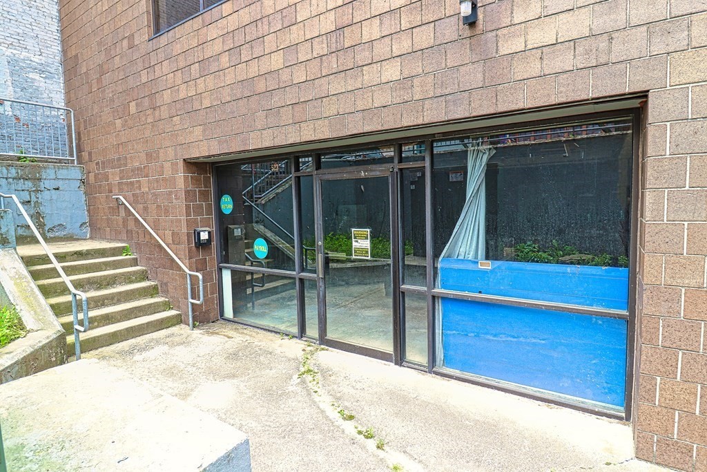 499 Essex Street Lower Level