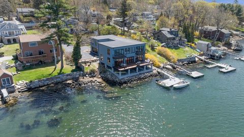 Photo of 498 Washington St, Gloucester, MA 01930 (MLS # 73510015)
