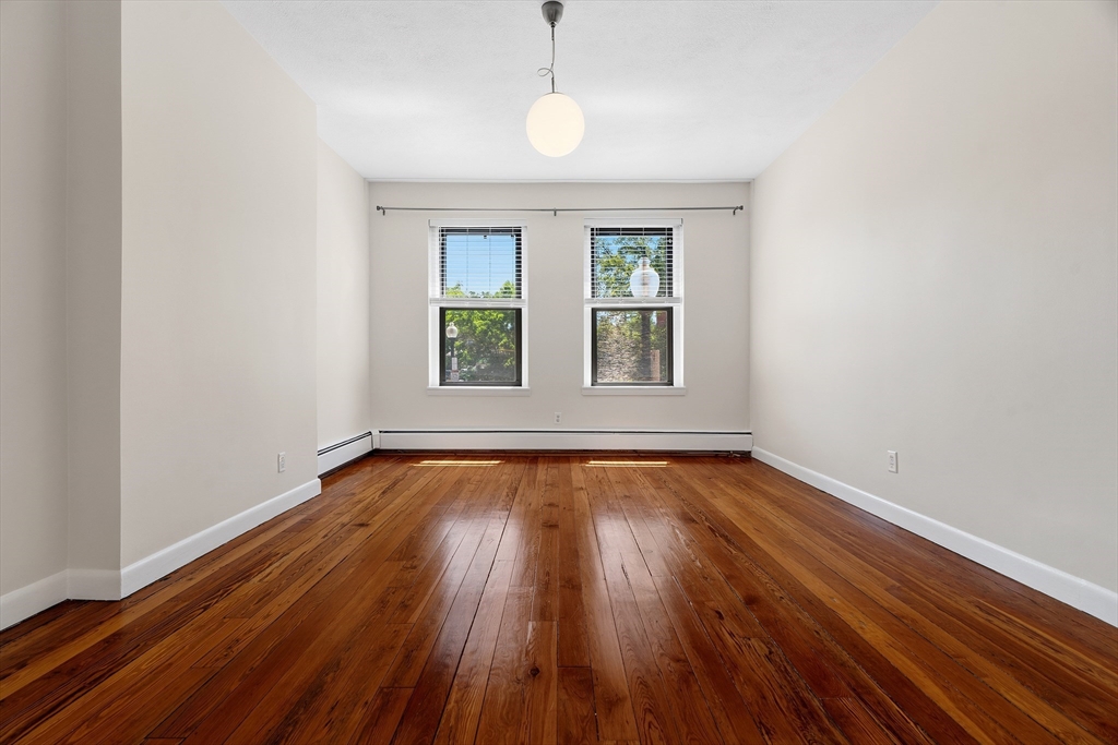 130 Union Park St 1