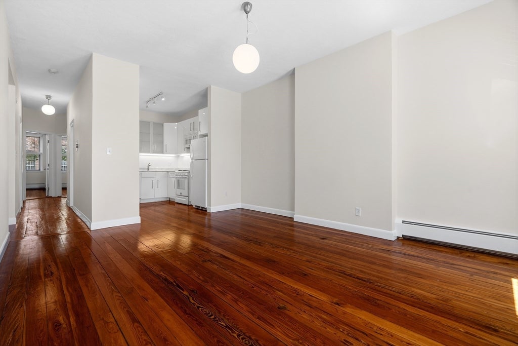 130 Union Park St 1