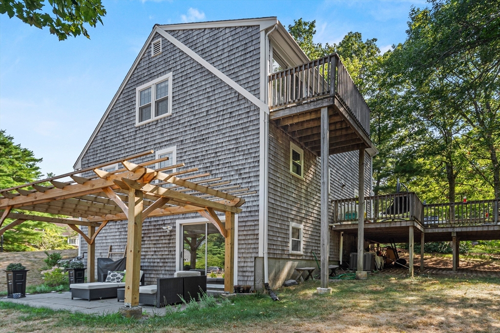 40 Gunstock Rd