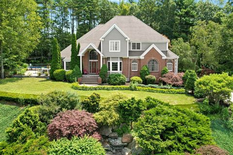 19 Elizabeth Drive Auburn MA 01501