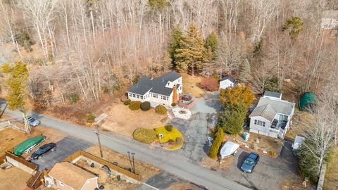 120 Hackett Ave Lakeville MA 02347