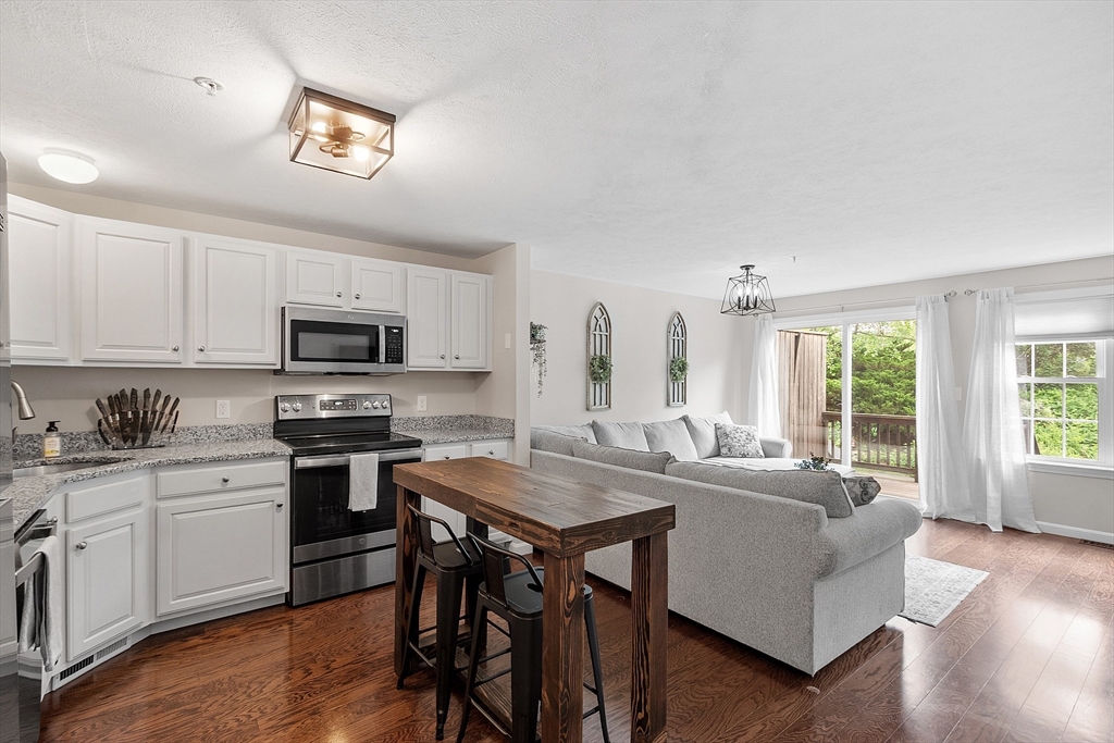 143 Bridle Cross Rd 143