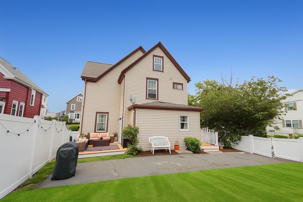 6 Minerva Street