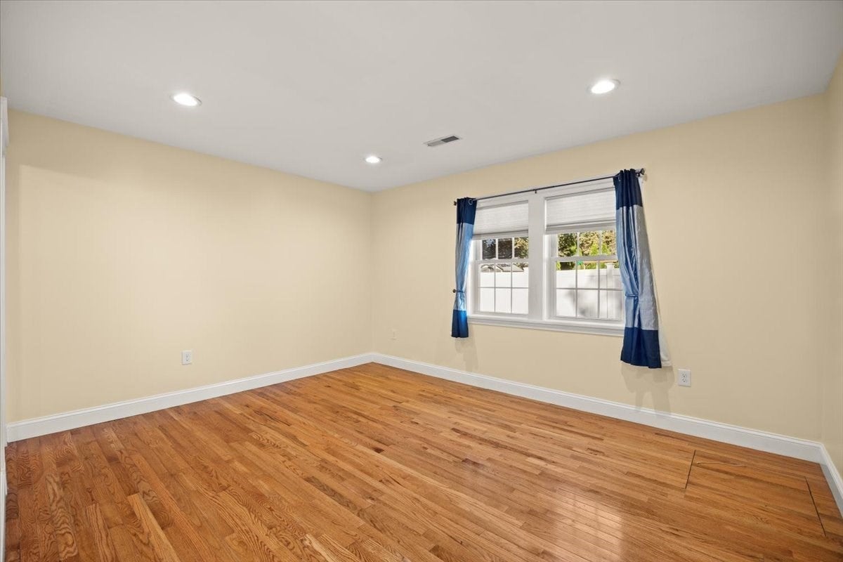5 Wyman Rd, Randolph, MA, 5 Wyman Rd, Randolph, MA Photo #8
