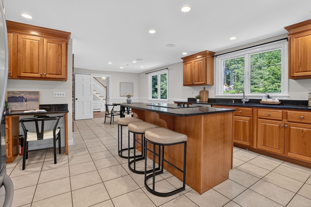 96 Draper Rd