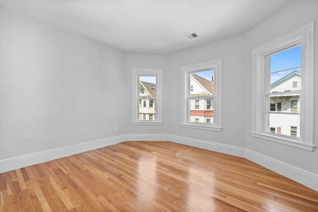 67 Romsey Street U3