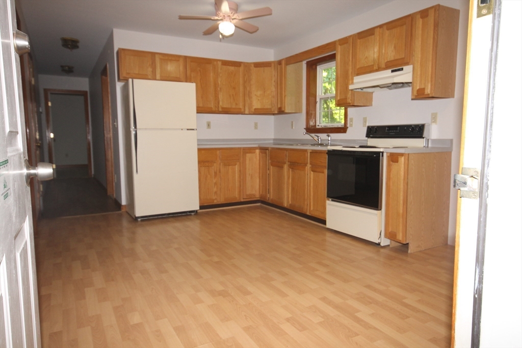 415 Montague Rd