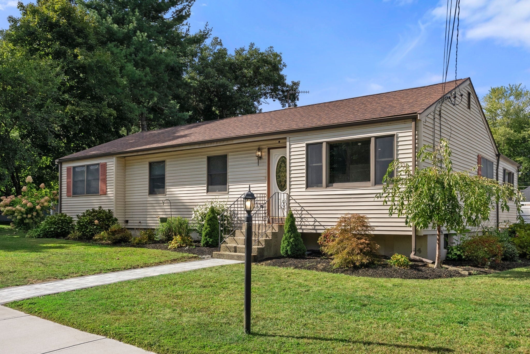 50 Main St, Medway, MA, 50 Main St, Medway, MA Photo #1