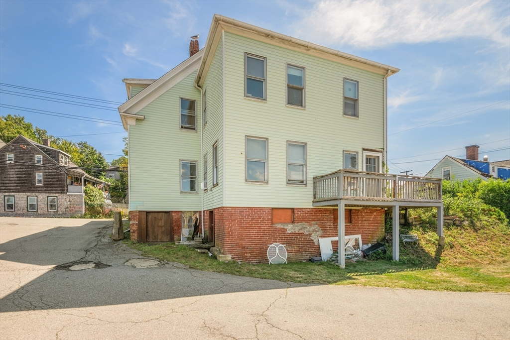 97 East Main St