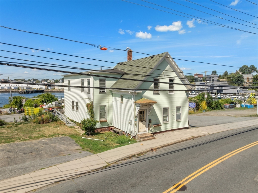97 East Main St