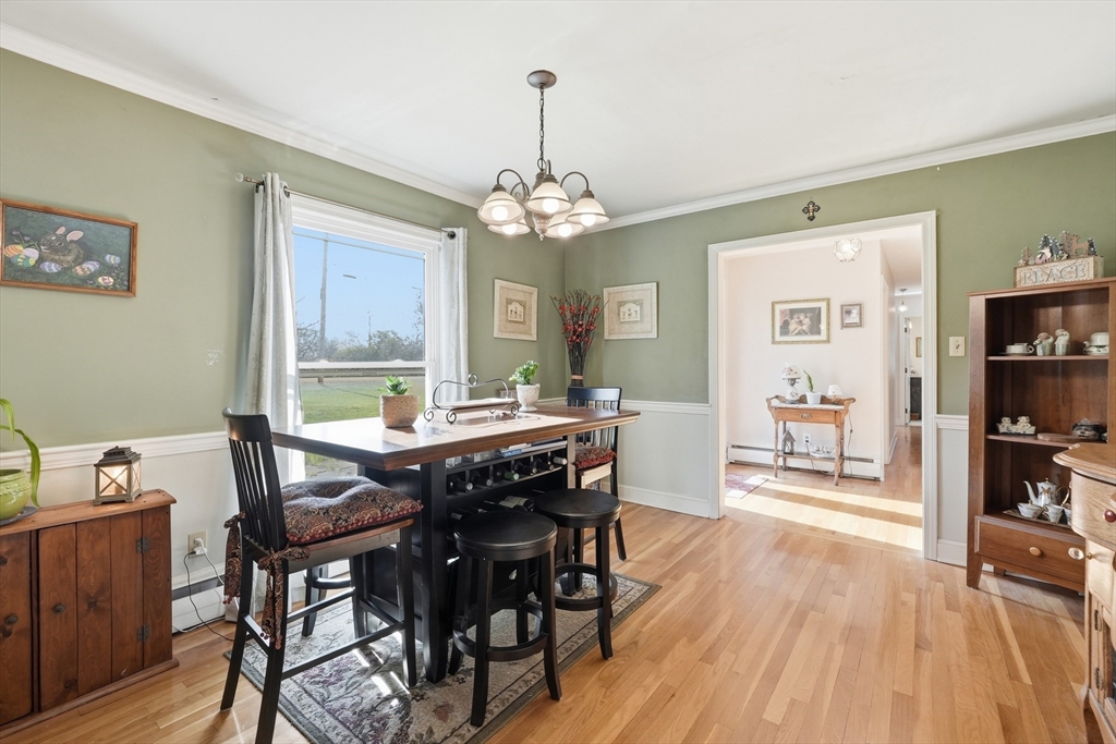 76 Fiske Hill Rd