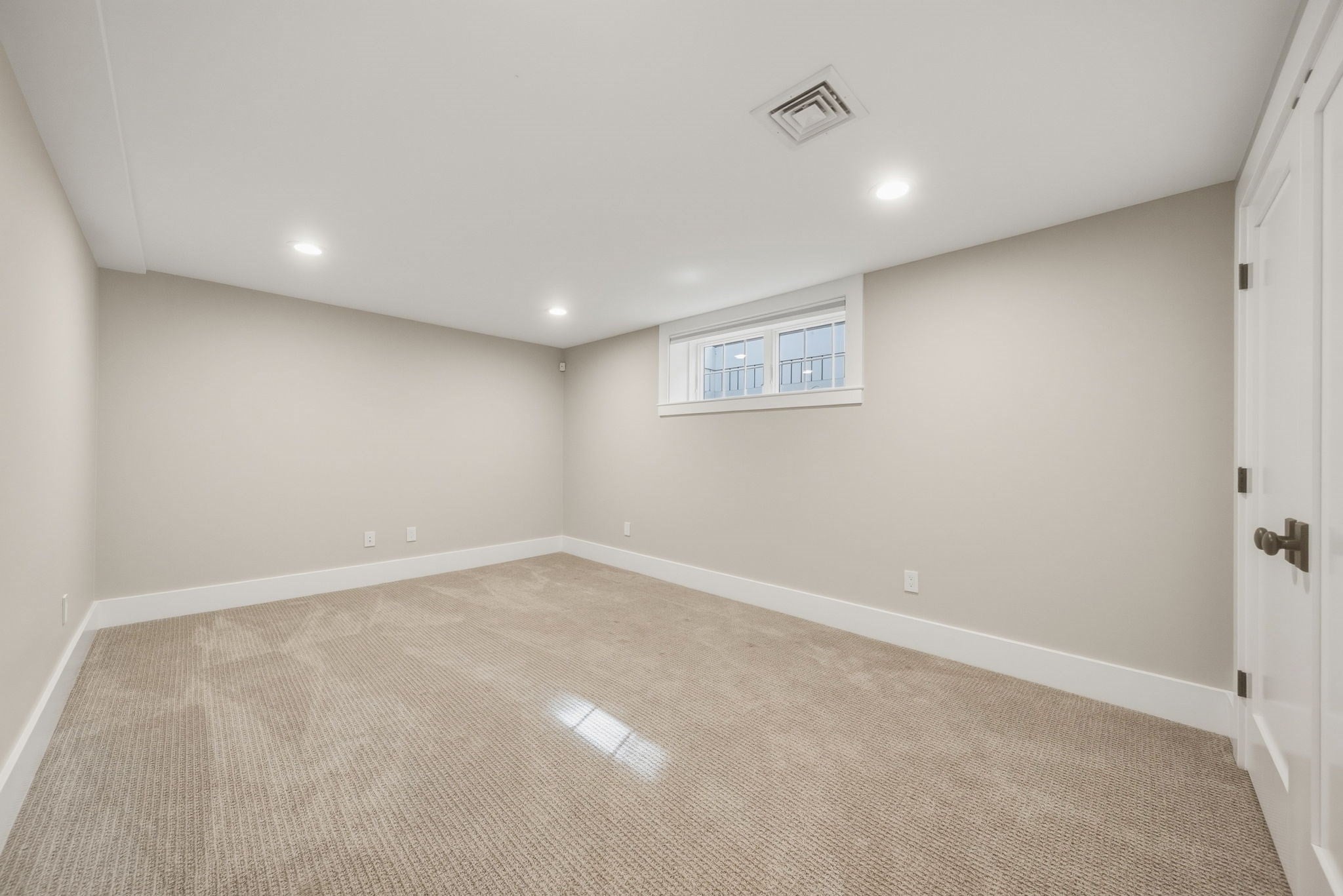 132 Washington Ave, Needham, MA Photo #40
