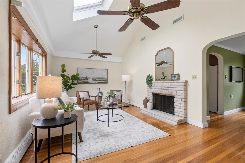 18 Williams Rd, Lynnfield, MA, 18 Williams Rd, Lynnfield, MA Photo #7