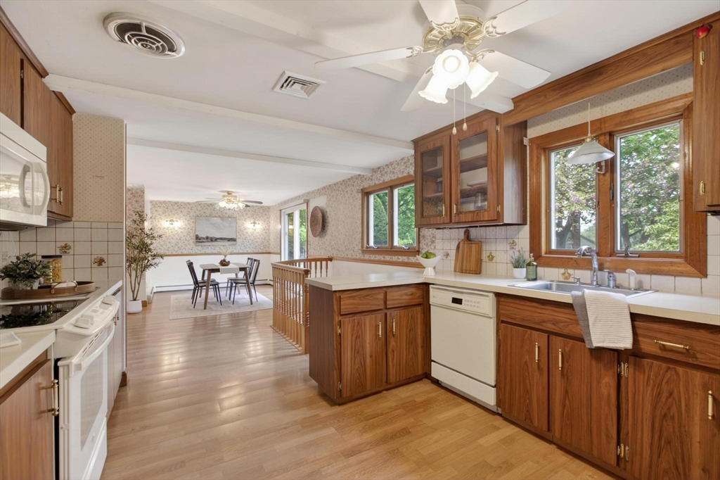 18 Williams Rd, Lynnfield, MA, 18 Williams Rd, Lynnfield, MA Photo #11