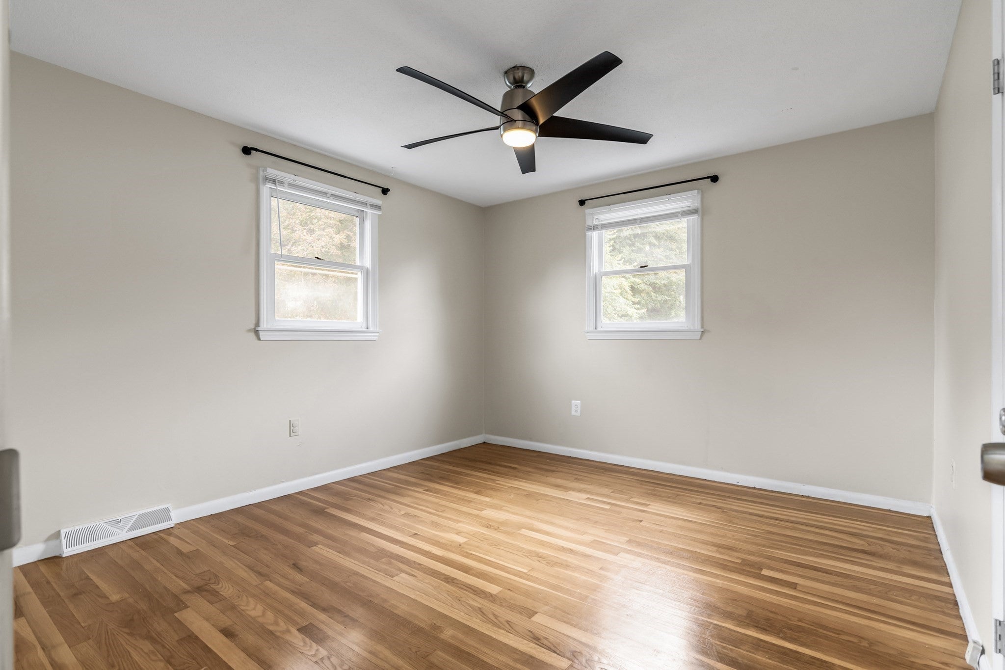 631 E Merrimack St #631, Lowell, MA, 631 E Merrimack St #631, Lowell, MA Photo #21