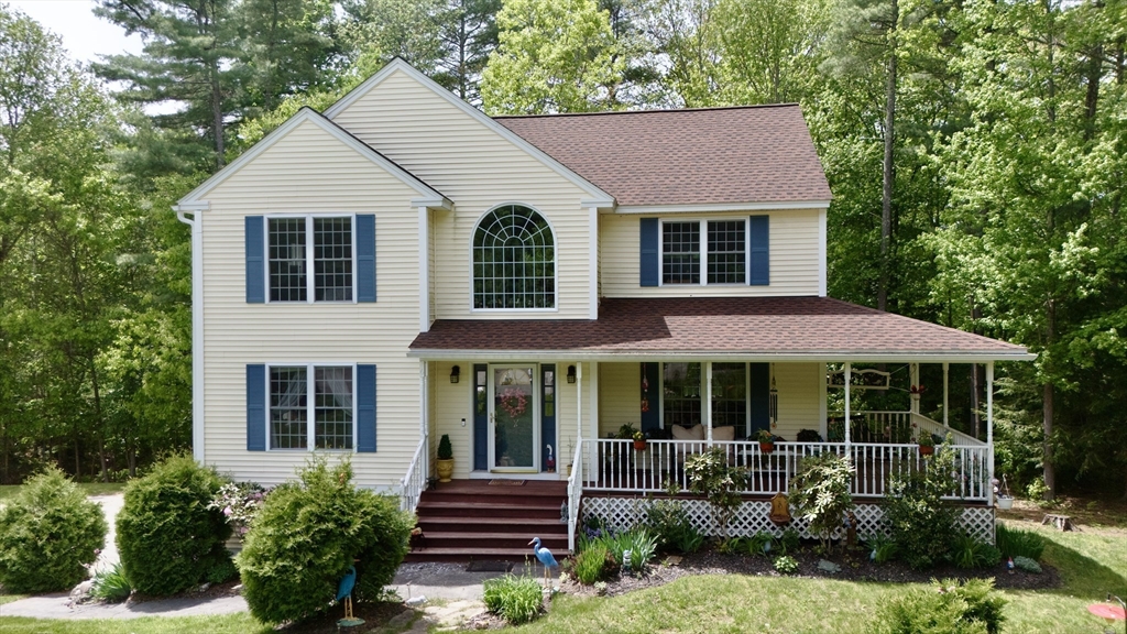 6 Loon Road