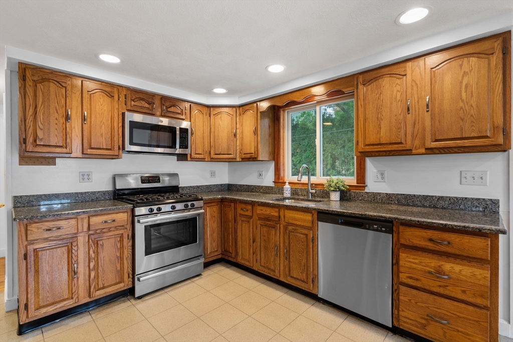 11 Corey Terrace