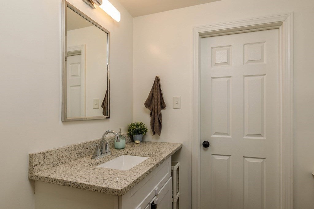 141 Bickford Hill Road, Gardner, MA, 141 Bickford Hill Road, Gardner, MA Photo #11
